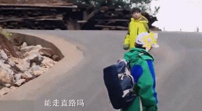 儿童穿什么类型的鞋对脚好,女生公认最伤脚的4种鞋子