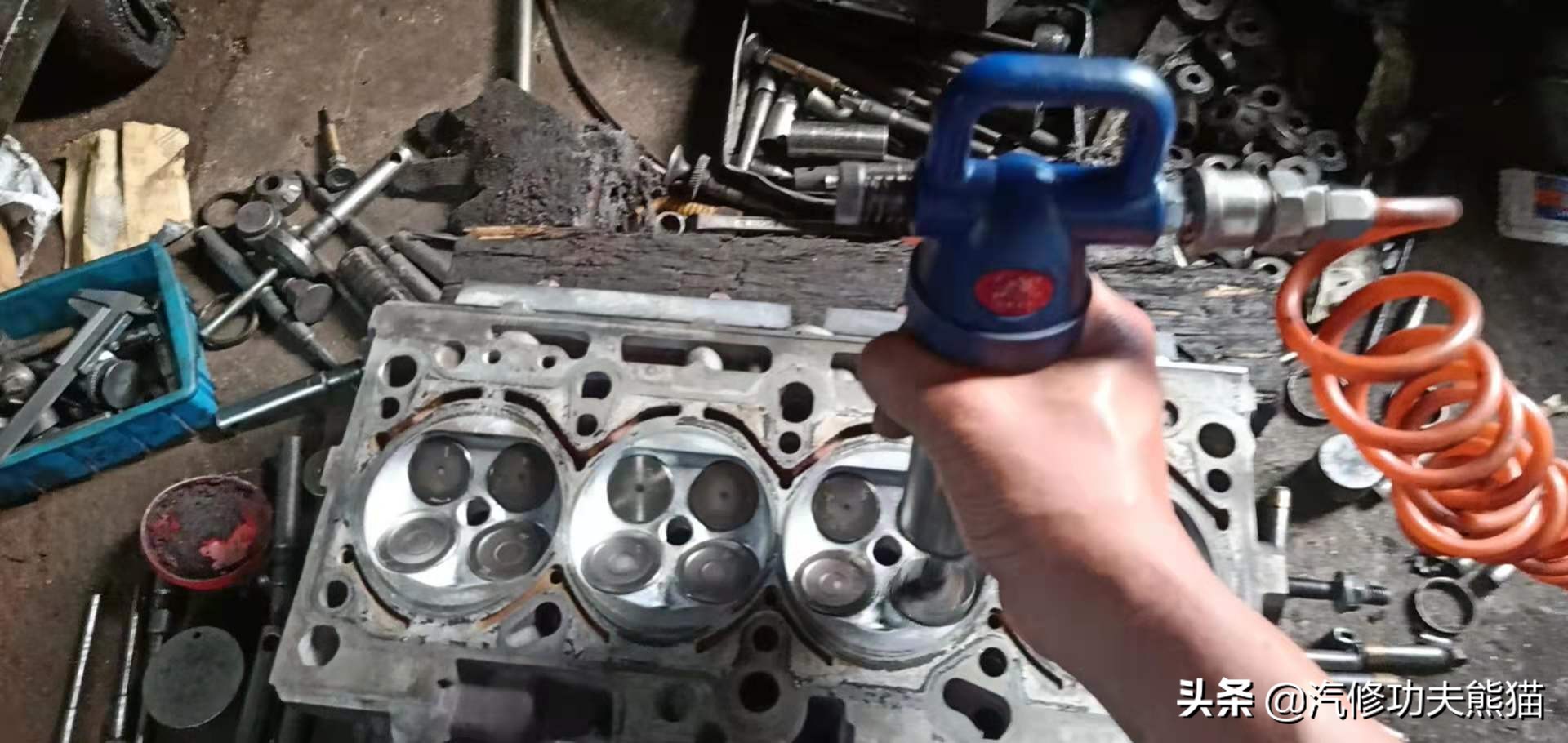 如何检测奥迪三代ea888是否烧机油,大众三代ea888发动机机油灯报警