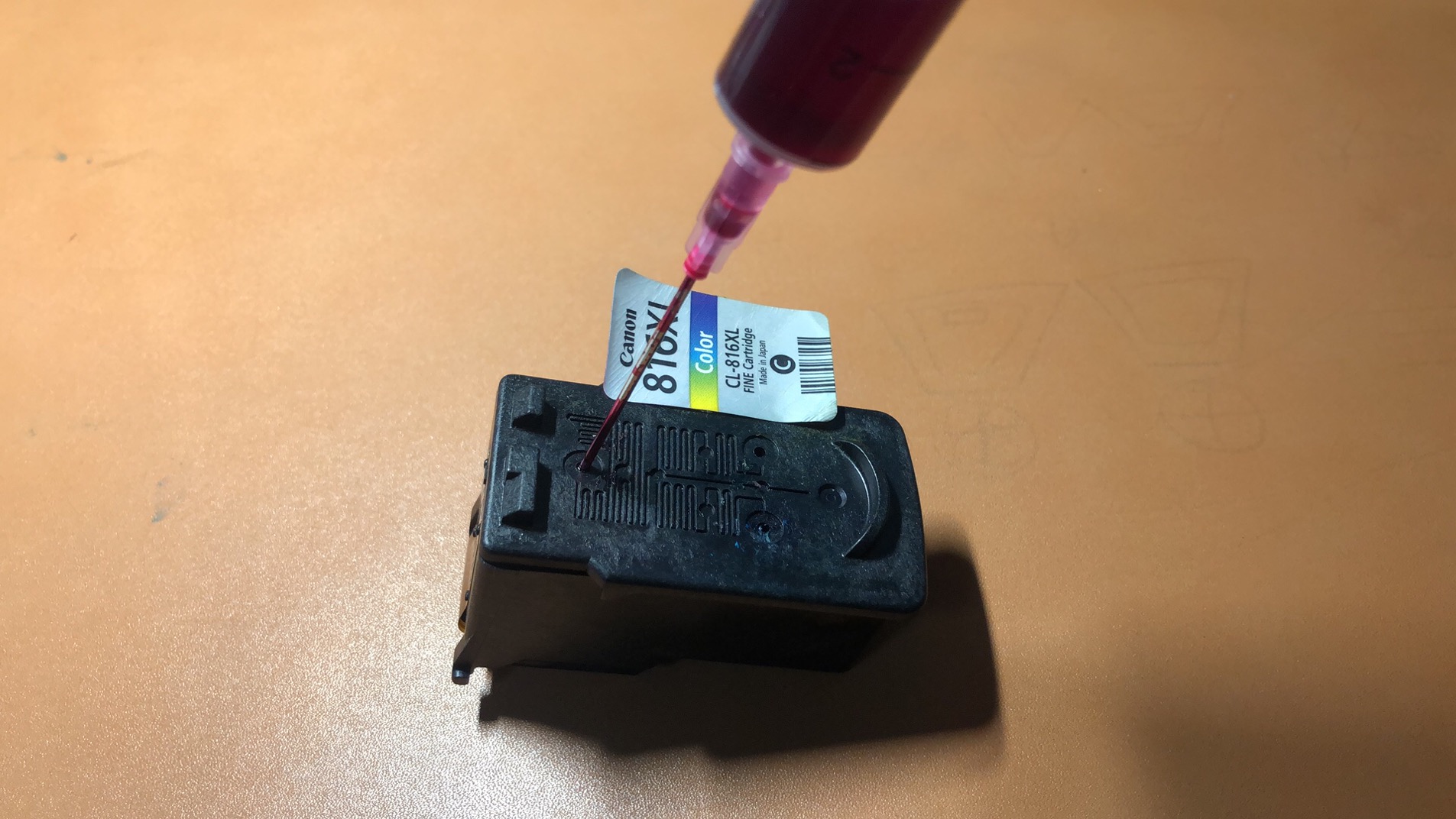 打印机彩色墨盒喷头漏墨,喷墨打印机外置墨盒断墨怎么处理