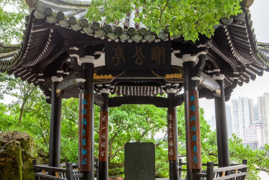 江心屿里面有哪些历史悠久的东西,江心屿景区是哪一代人的回忆