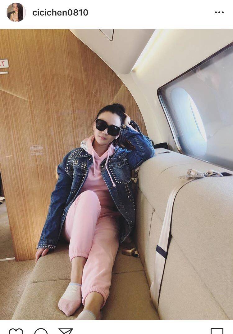 陈昱霖私人包包 (陈昱霖晒出的名牌包包)