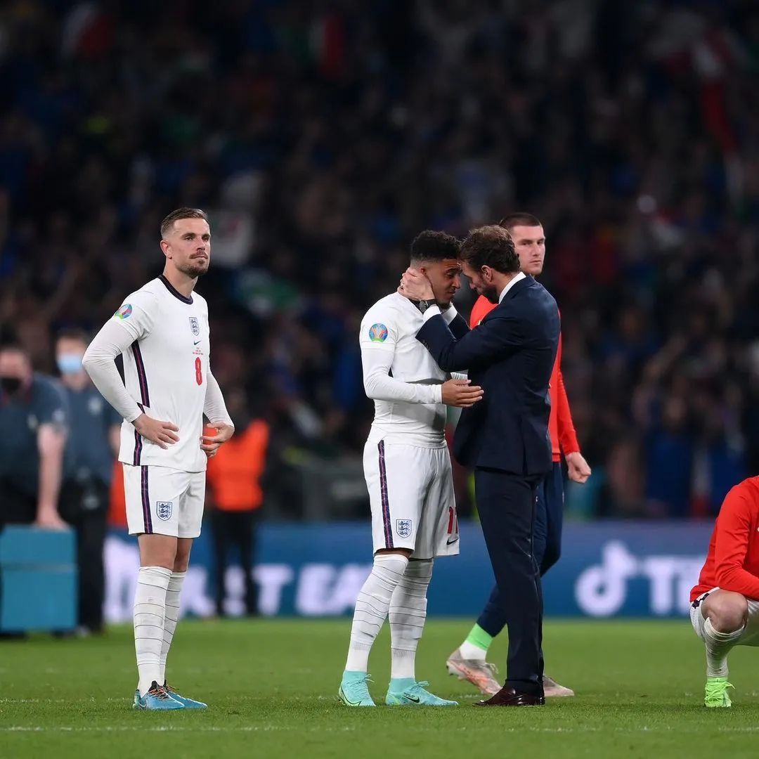 英格兰队怎么没有芒特,英格兰小帅哥