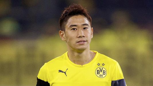 国足排名遭韩媒质疑,国足再遭打击