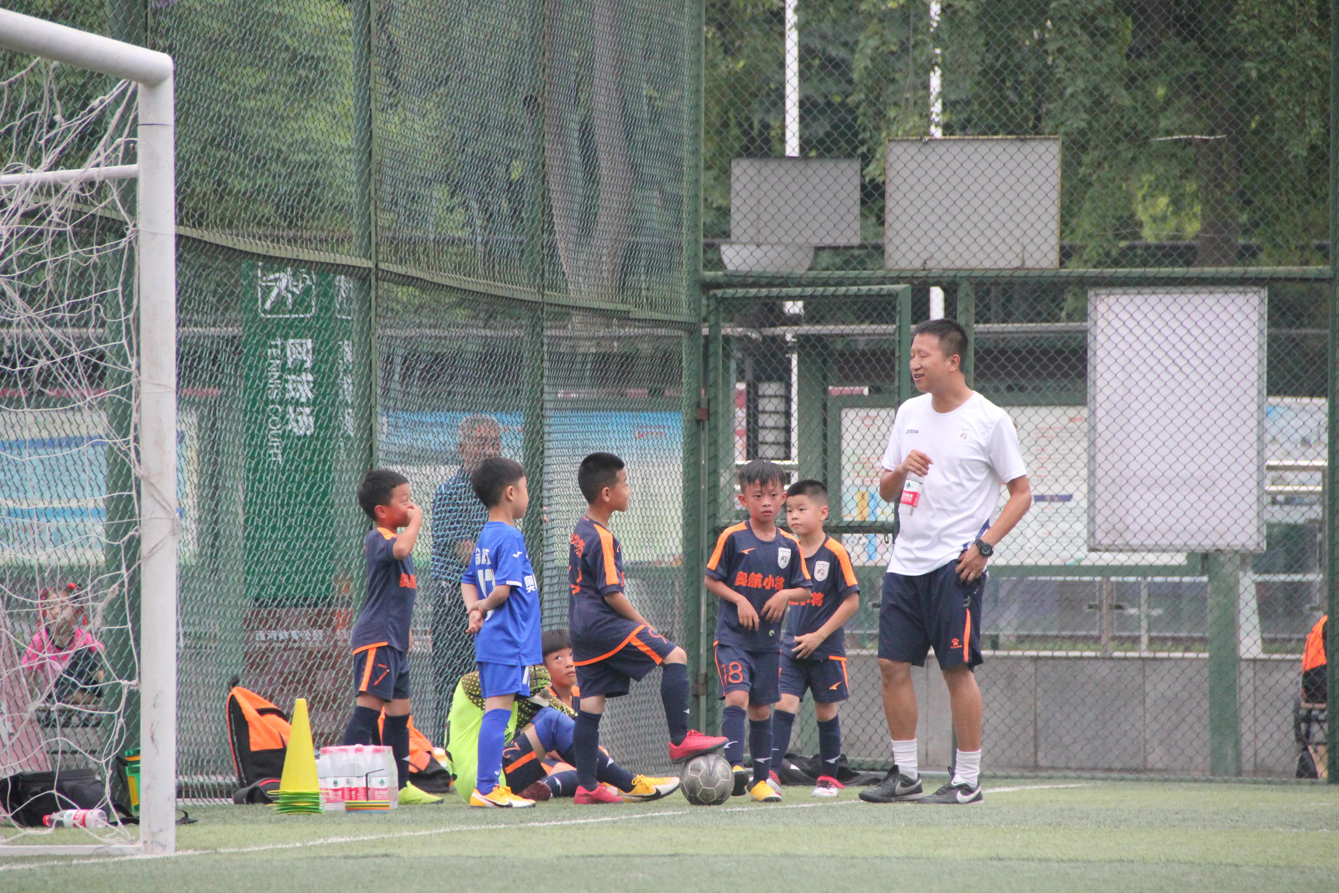 南充奥航足球比赛,南充奥航比赛