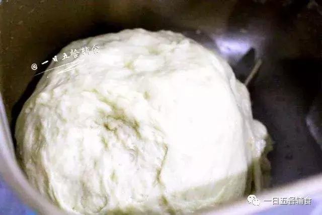 乳酪小餐包｜谁说面包一定没有营养呢？面包营养加倍升级