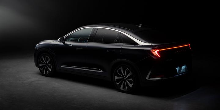 特斯拉或被暂停销售？这几款国货“替代品”有实力干掉特斯拉