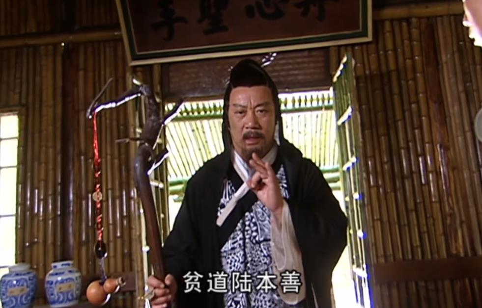 先纠缠，后绑架，一部《阿宝》揭开了无数人曾深陷的“爱情误区”