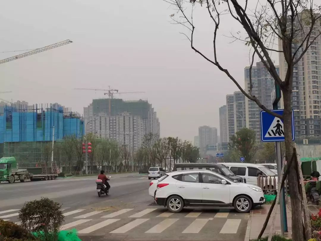 西安碧桂园云顶190大平层,航天城碧桂园云顶一期现价
