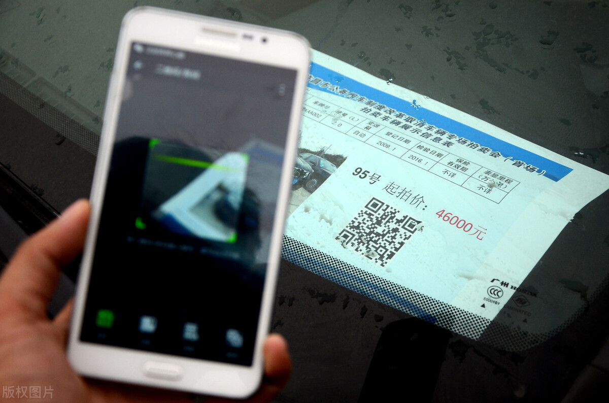 10-12万二手奔驰e300价目表大全,上海精品奔驰e300二手车专卖