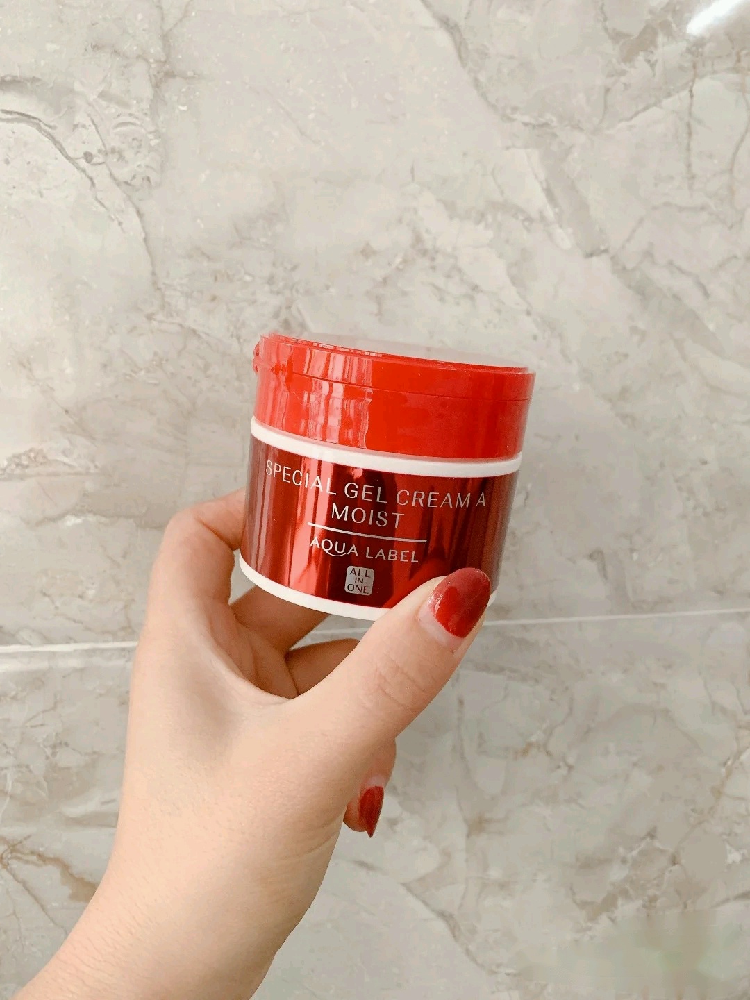 推荐日系护肤品敏感肌可以用的,40岁日系平价护肤品护肤课堂