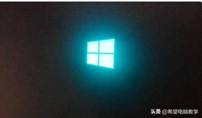 win10开机黑屏进入不了桌面怎么办,win10开机桌面闪烁黑屏