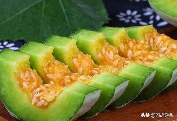 农村一种作物甜脆爽口，每亩收入50000元，成农业创新新项目