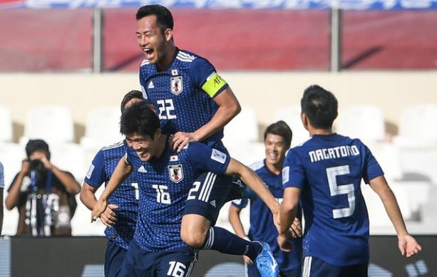 枝头一点为谁酸，盘点日本留洋球员，18岁天才少年登陆伯纳乌