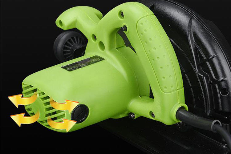 “锯”绝伐木累！其实只要四步就能挑选出来一把完美的电圆锯