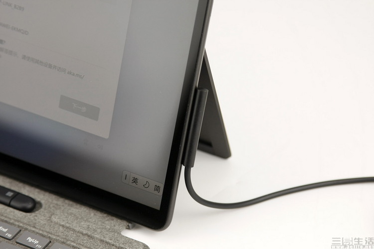 surfacepro8i5i7,surfacepro8和ipad