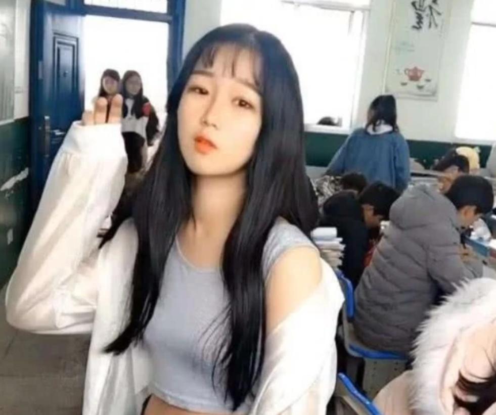 学生来例假怎么处理,初中女生来例假需要注意什么