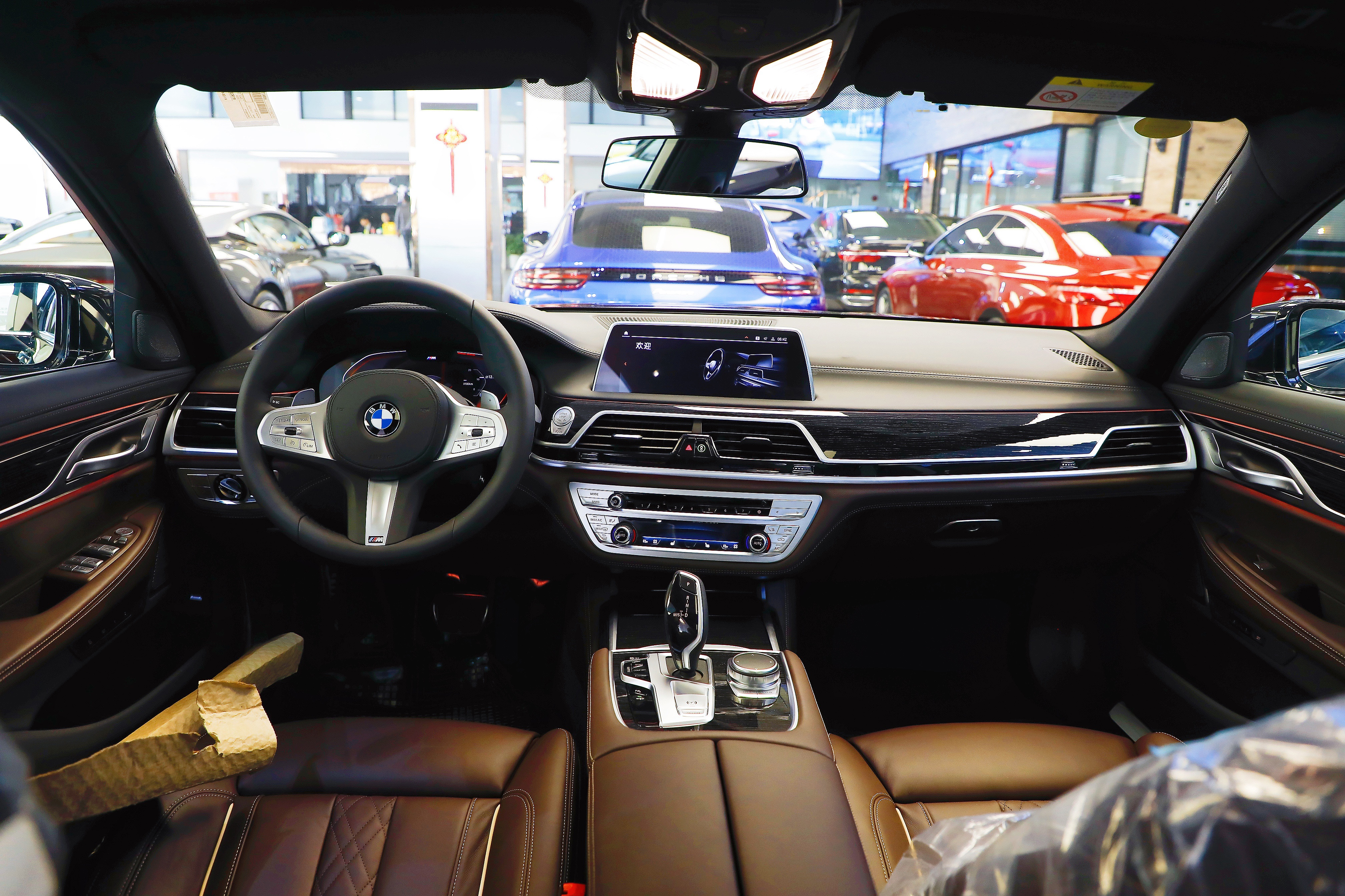 2.0T宝马730,为何能击败S级和A8成为D级车销量冠军?