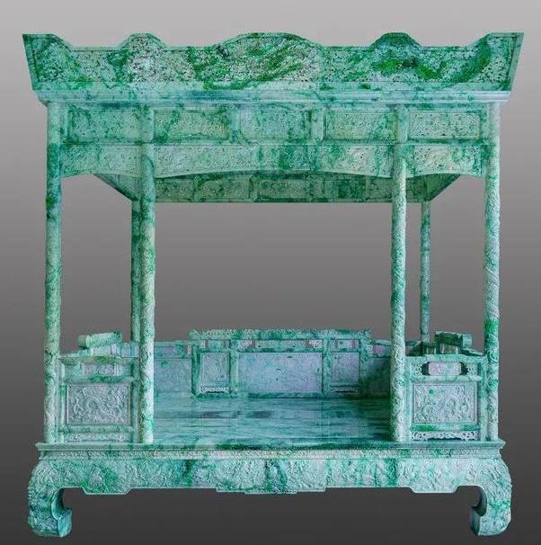 最珍贵的翡翠龙床,五吨重龙床