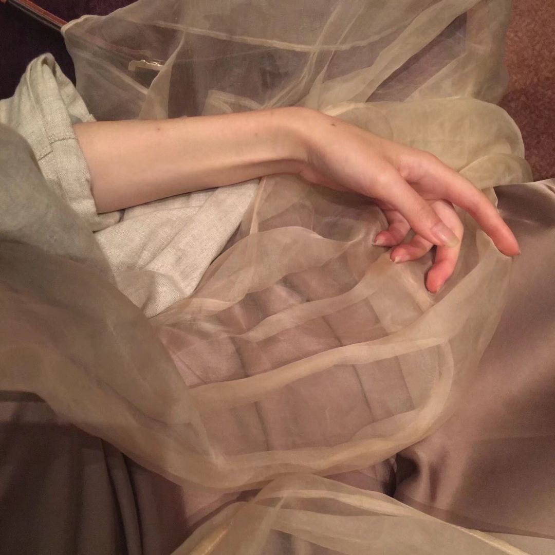 好看的微信聊天背景图男生,微信聊天背景图超清苹果