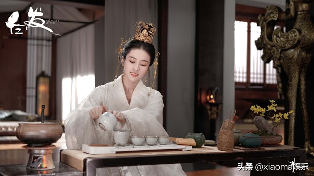 白发制片人张萌电视剧,张萌讲电影