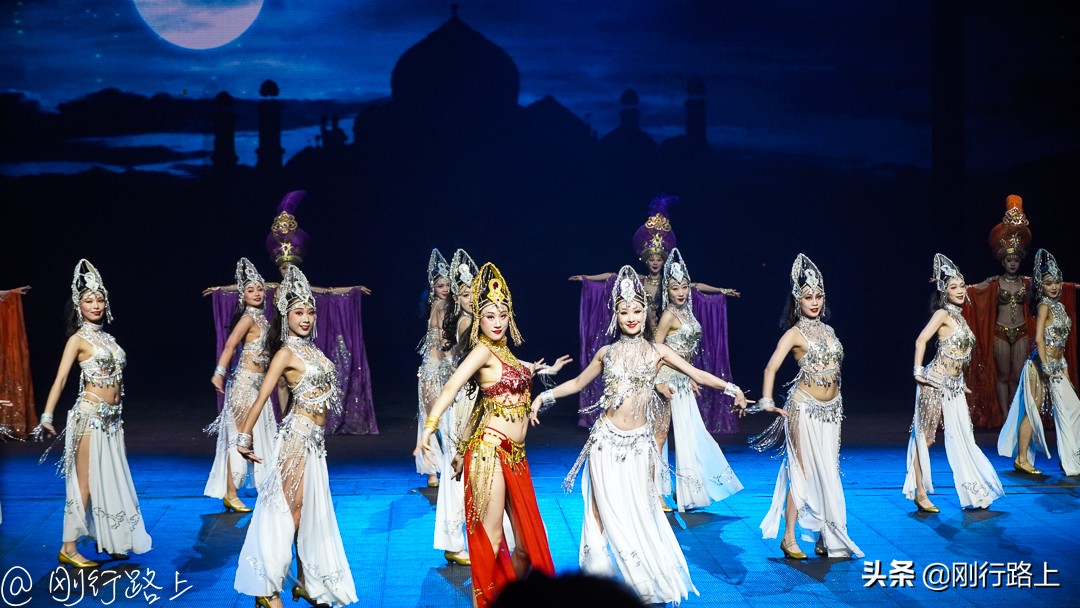 这个夏日尽情的嗨起来,这个夏天尽情玩耍