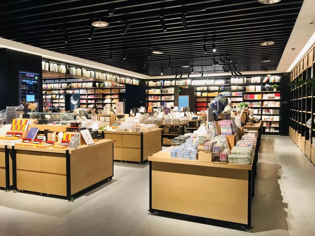 西安曲江最大书店,西安最美书店曲江书城