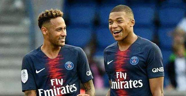 齐达内执教皇马阵型,齐达内极力挽留