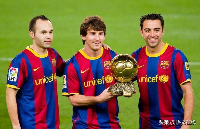 姊呰タ涓嶄笂鍦烘椂鍝堢櫧甯冪殑琛ㄧ幇,姊呰タ鐪熺殑鏄竴浜烘拺璧蜂竴涓悆闃熷悧