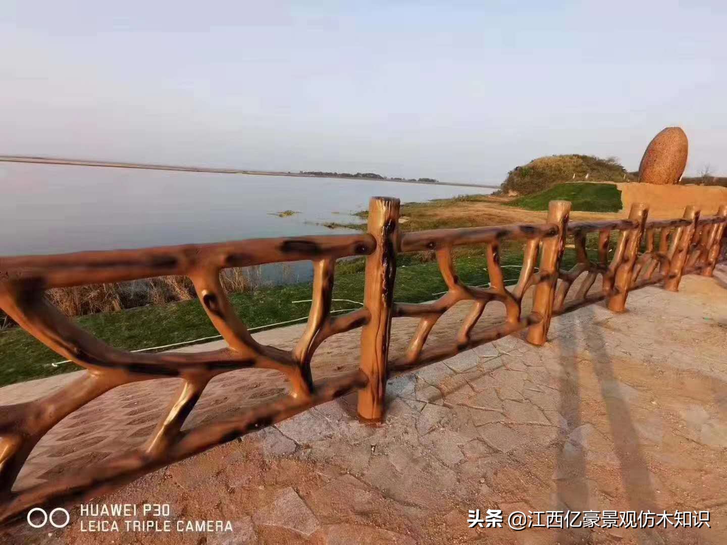 水泥仿木栏杆多少钱一米批发,仿木栏杆多少钱一米