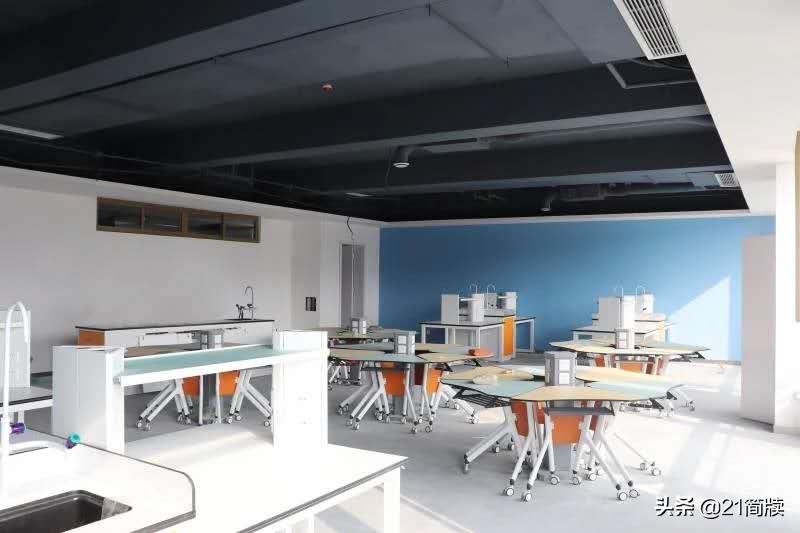 温江最好的一所大学,温江真正的老牌学校