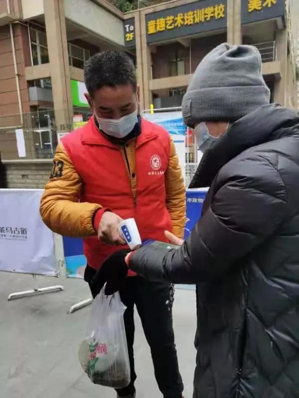 藏族小伙抗疫情,抗疫故事东北小伙