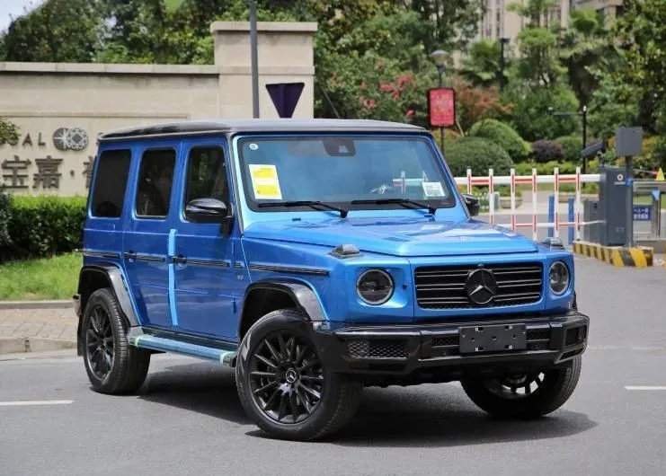 八缸的奔驰大g,四缸奔驰大g值得买吗