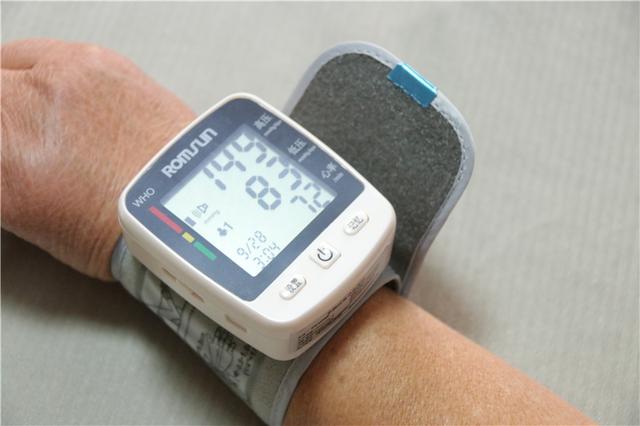 中国高血压防治指南推荐血压计,高血压患者家用血压计推荐