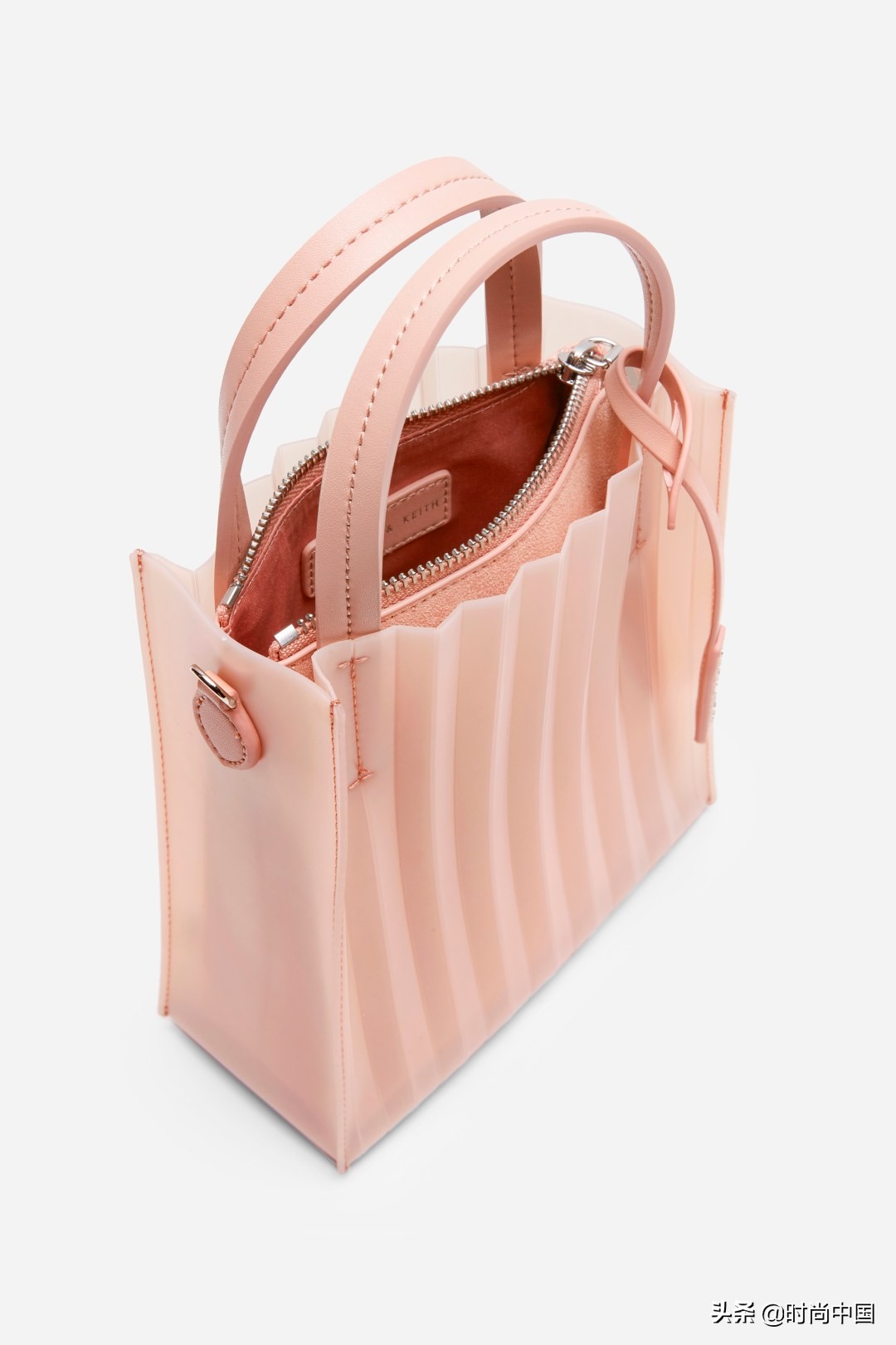 小ck最值得入手的包2023,值得入手的小ck经典款