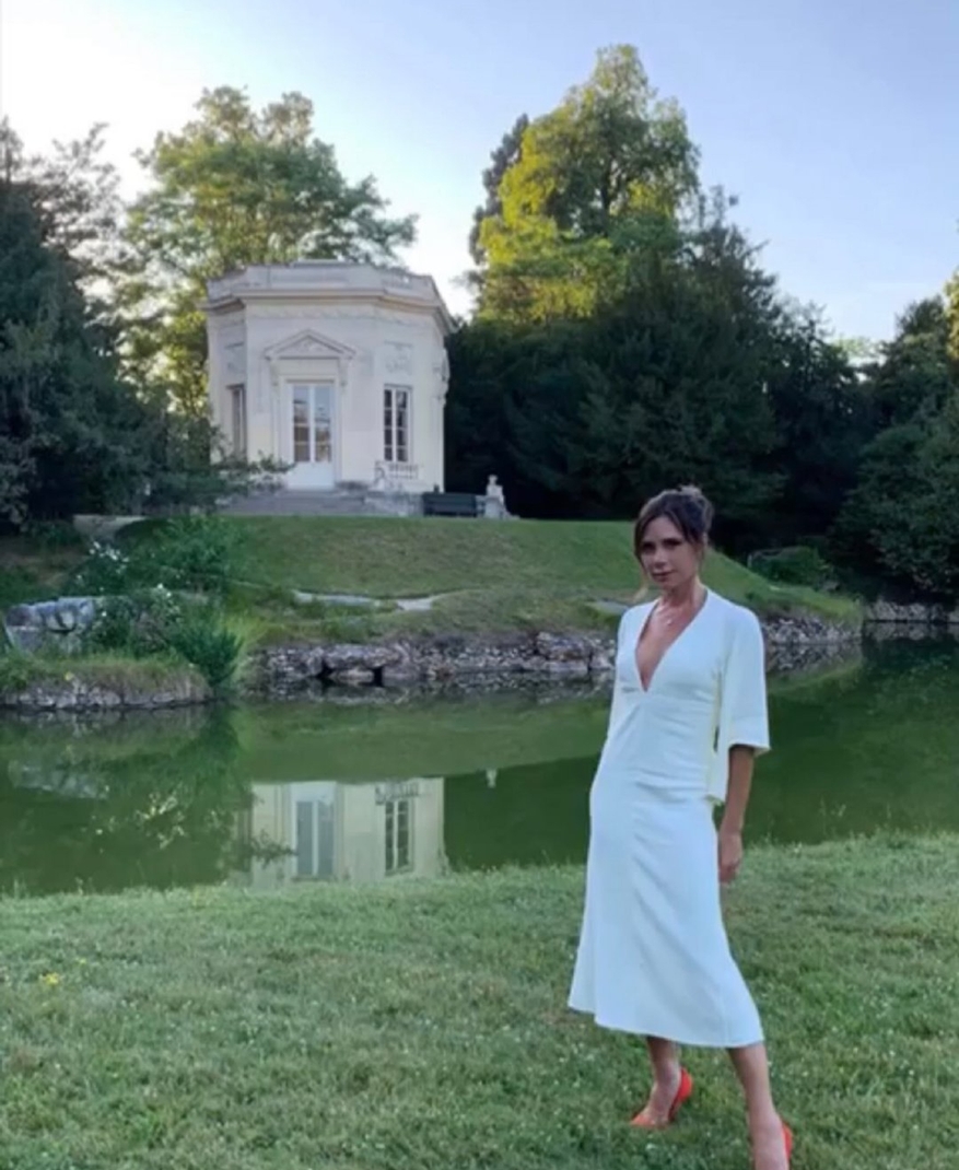 小贝和贝嫂颁奖典礼,小贝结婚19周年视频