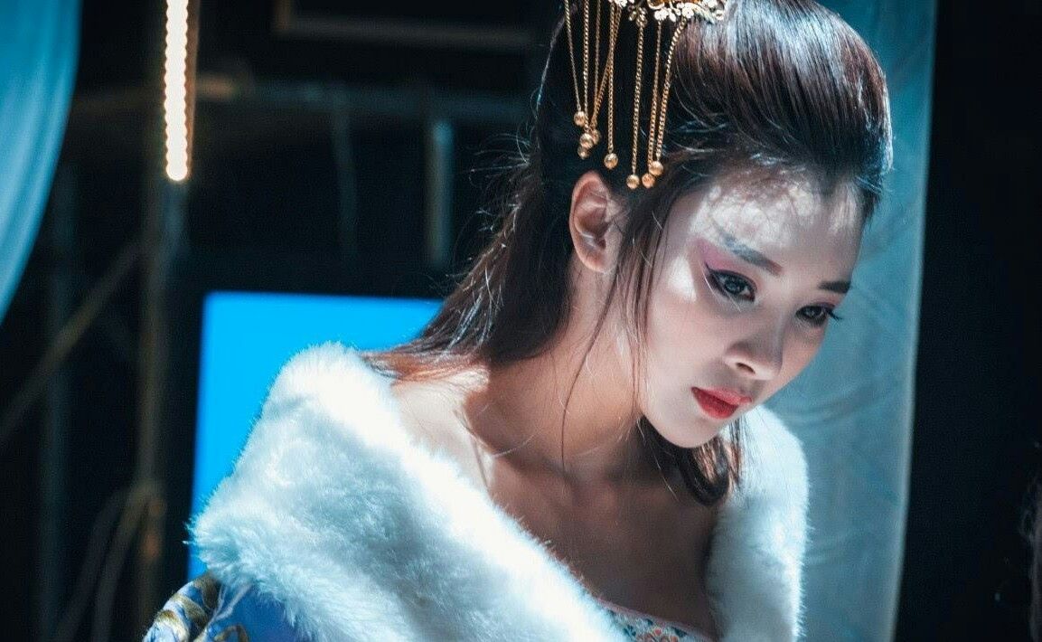 形容女人红颜祸水的成语,红颜祸水相近的成语