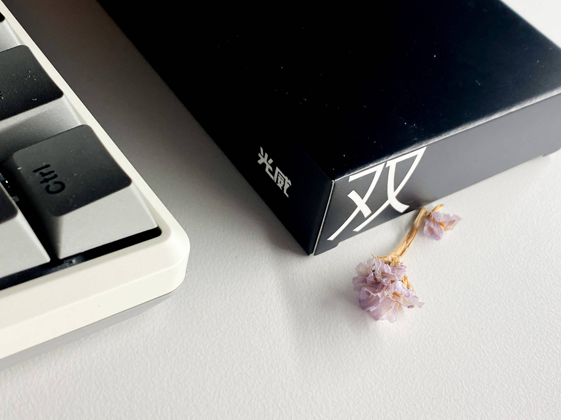 七彩虹b560mcvn内存超频阿斯加特,阿斯加特血影高频内存