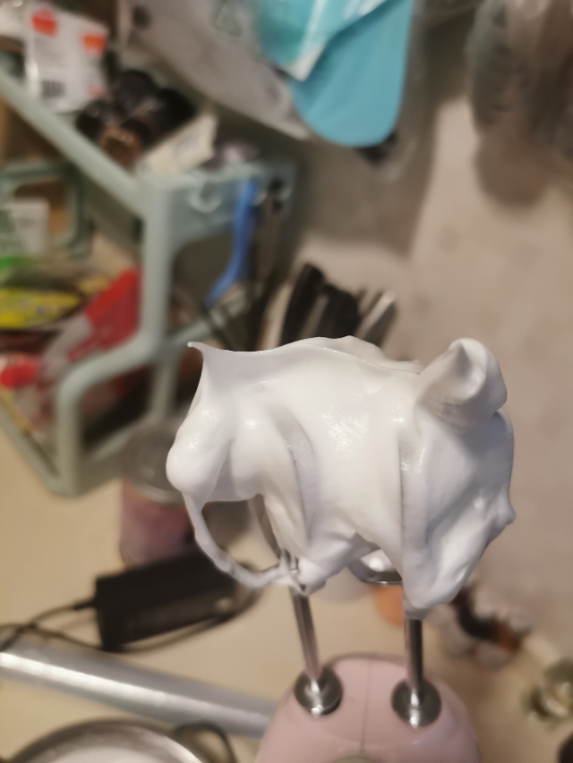 六寸戚风蛋糕配方,六寸戚风蛋糕塌陷原因