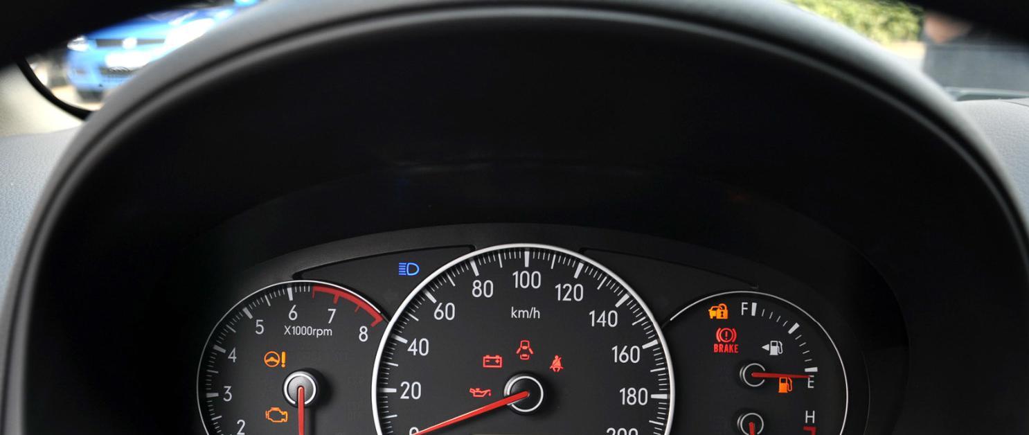 天语尚悦车辆尺寸,铃木天语尚悦什么颜色好看