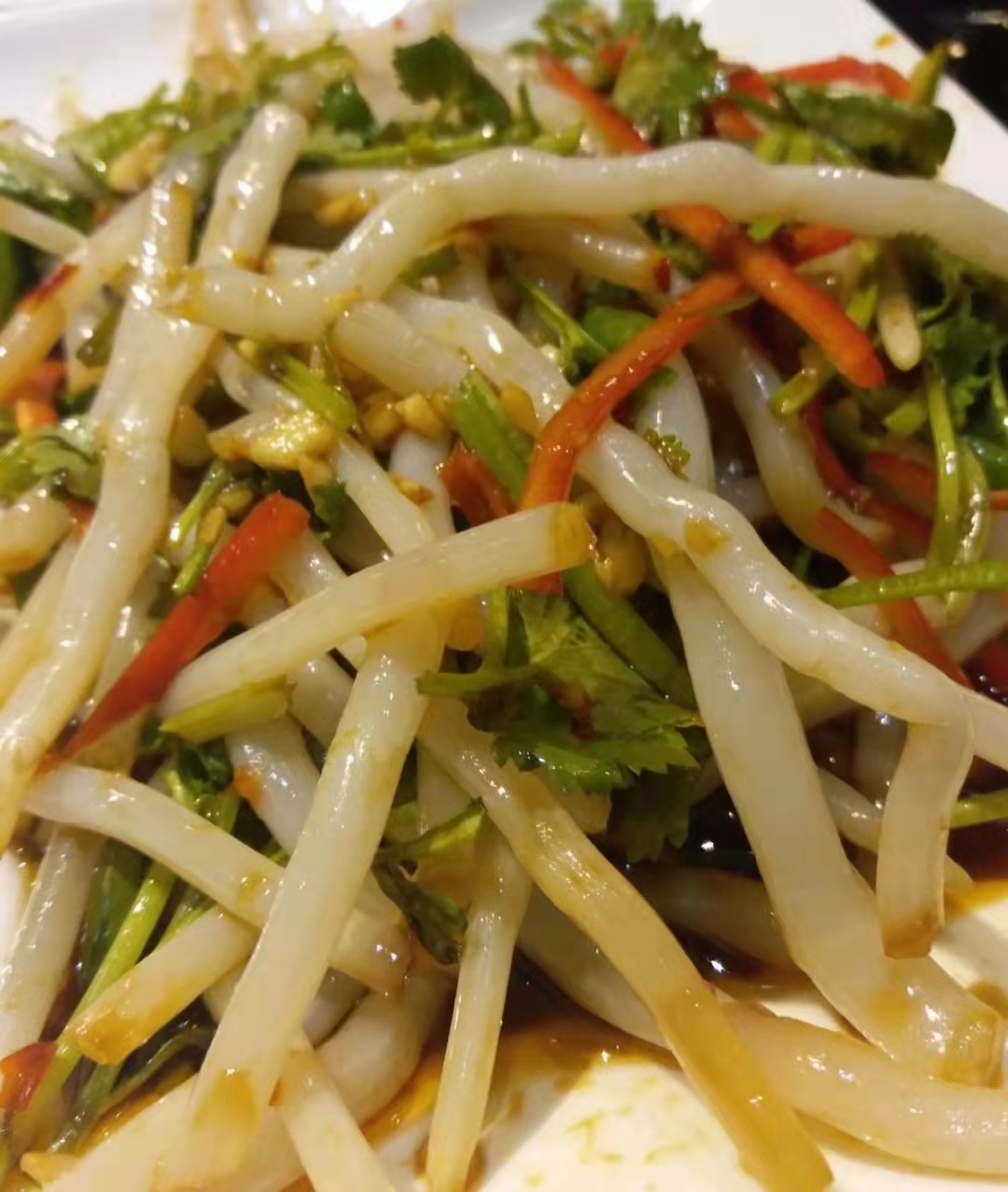 大隐隐于市。在最繁忙的国际大都市，观澜山水田园，别有情趣