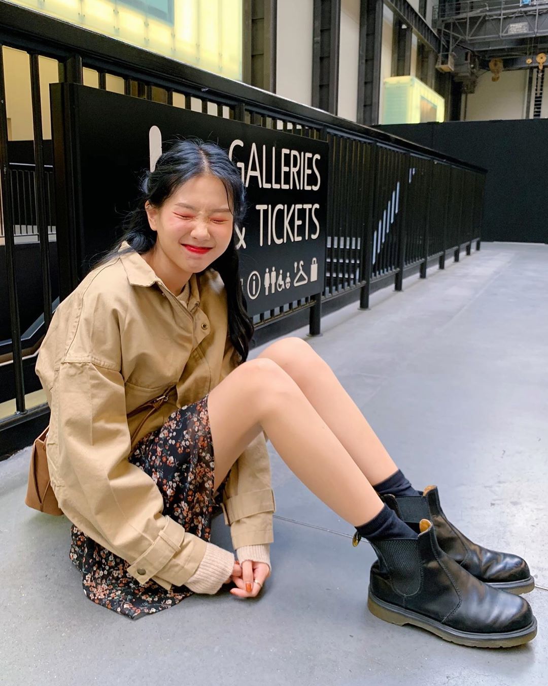 新款韩系碎花裙怎么搭配,欧韩裙搭配技巧