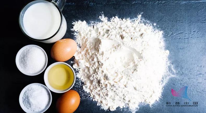 泡打粉小苏打碱面酵母区别及用途,食用碱小苏打泡打粉酵母粉区别