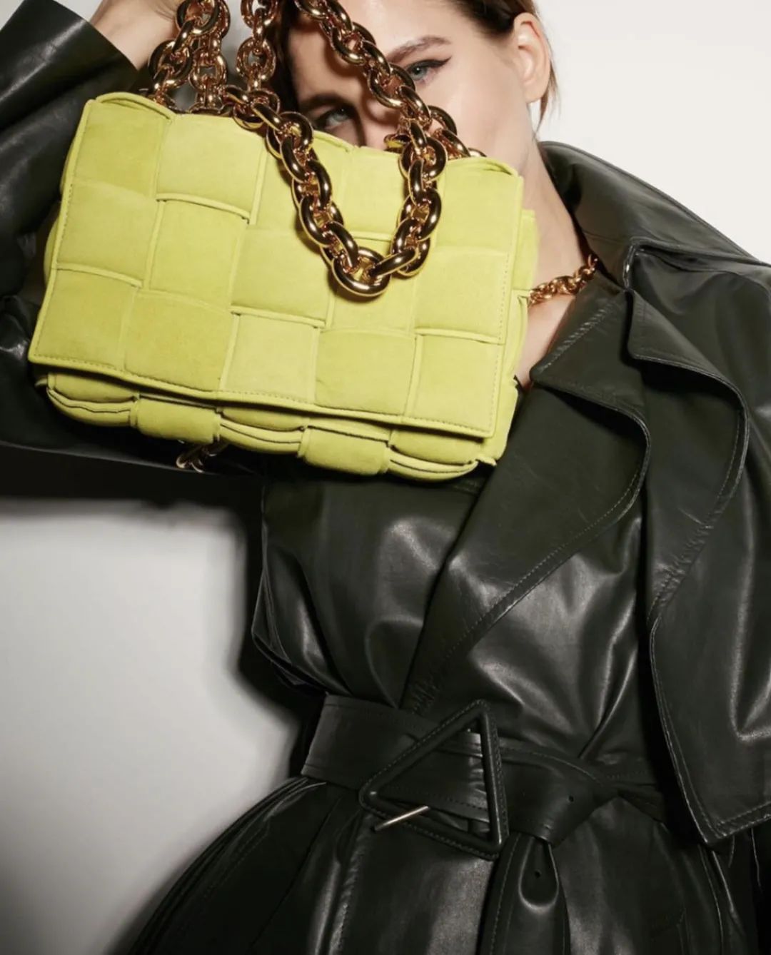 为什么那么多大牌的包包,那么多包为什么一定要买一只lv