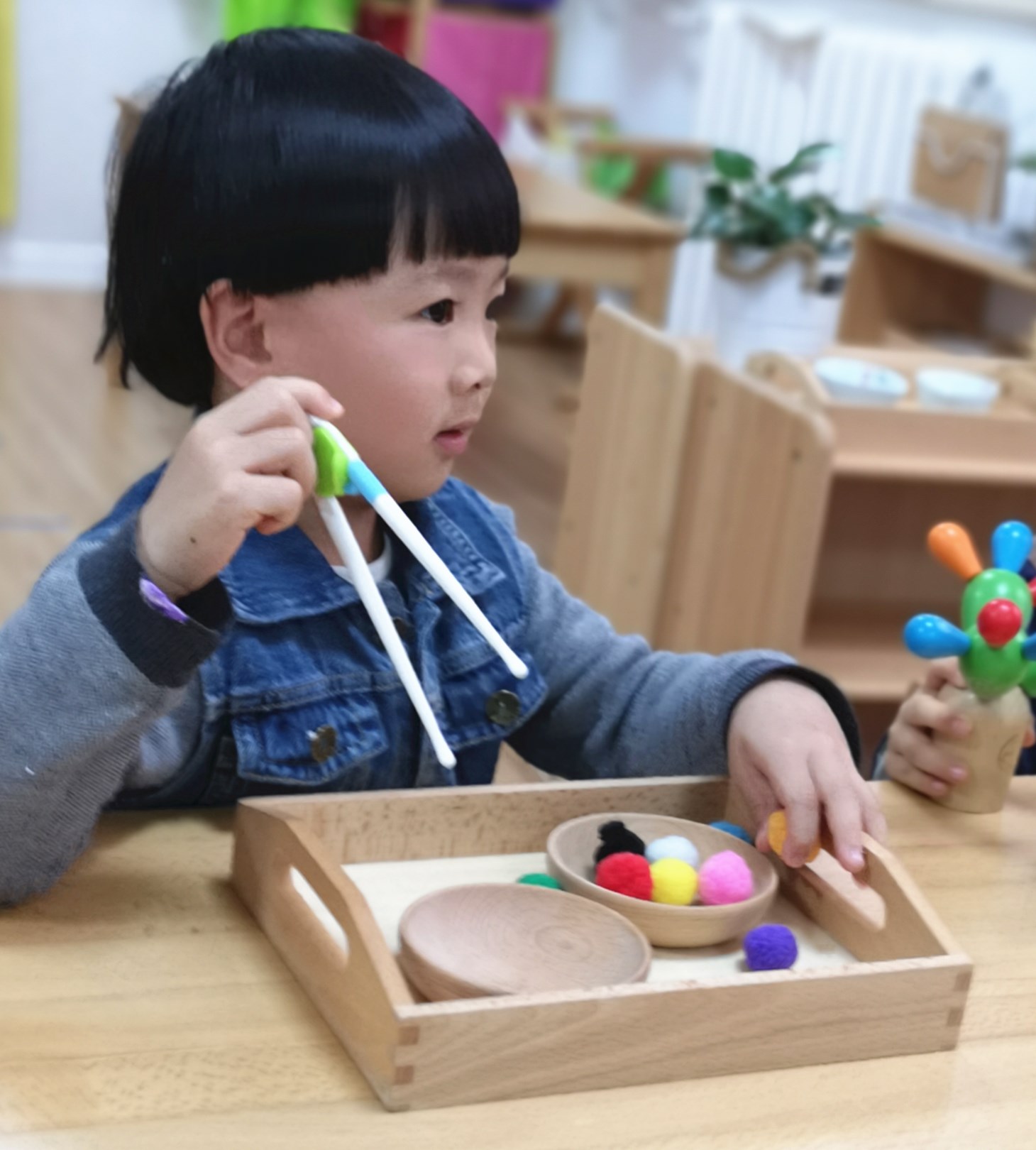 孩子的成长的速度总是那么惊人,孩子的成长有自己的规律