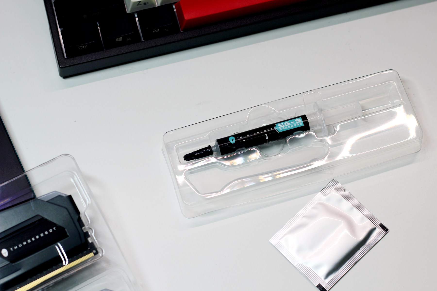 技嘉z590小雕pro评测,技嘉z590丐版评测