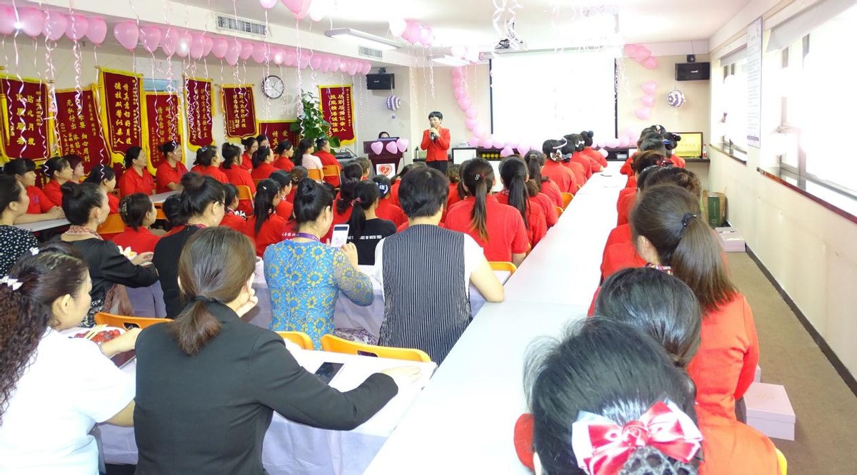 做产后康复师工资高吗,产后恢复师一般工资多少钱