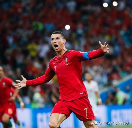 实况足球手游各阵型战术,实况足球手游三个中锋阵容