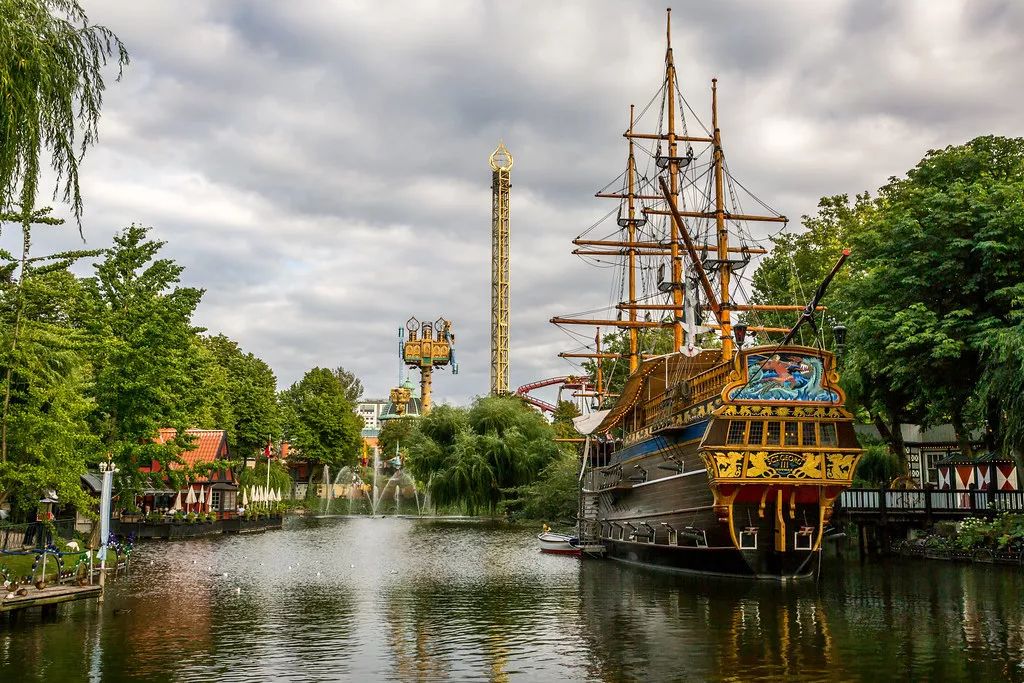 除了迪士尼还有什么游乐园,打卡迪士尼游乐园