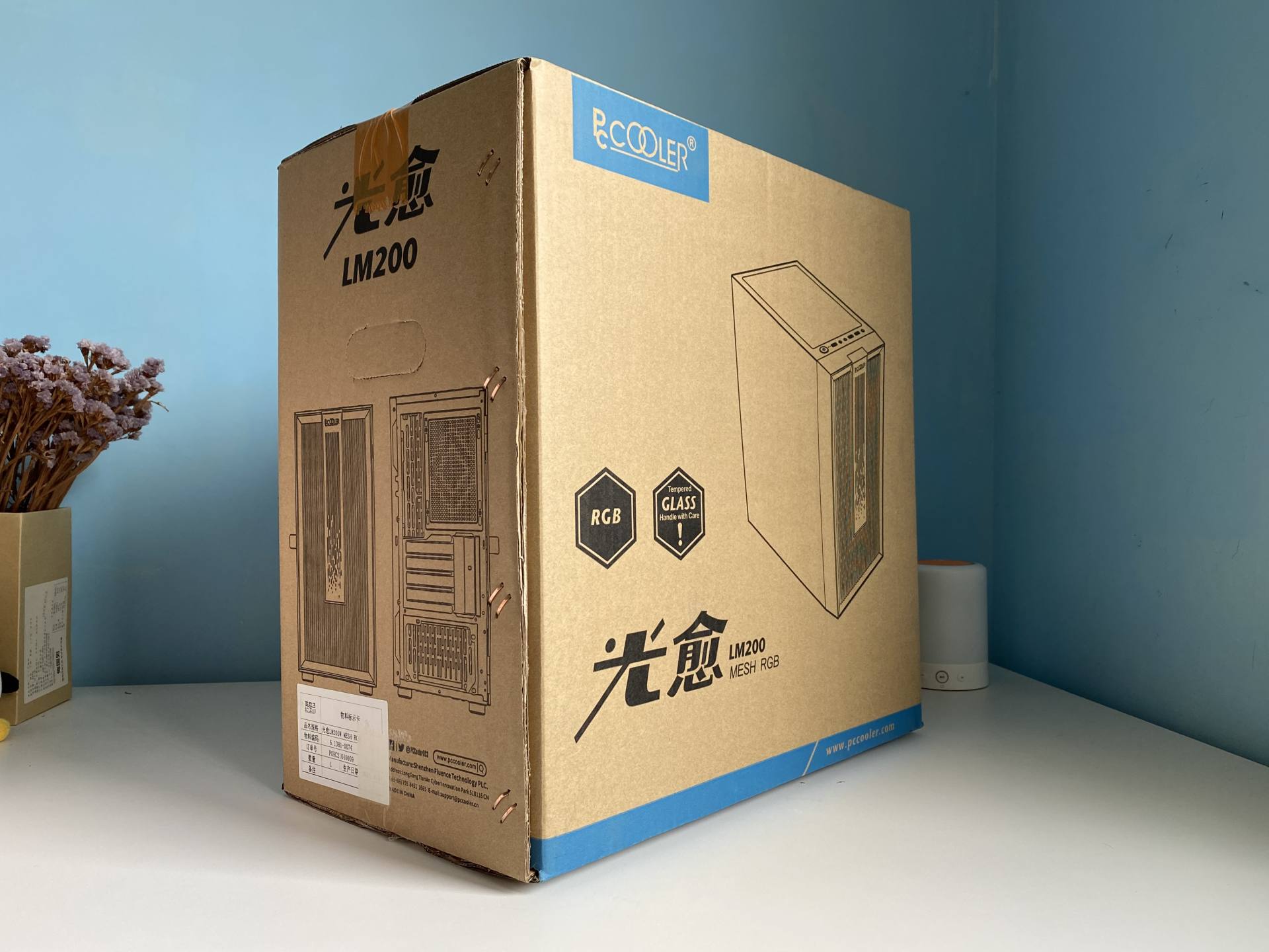 可以装240水冷的小机箱,一般什么配置电脑用水冷机箱