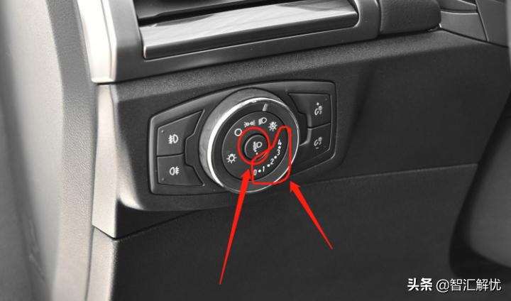 福特蒙迪欧汽车灯光使用教程,2022款蒙迪欧灯光展示